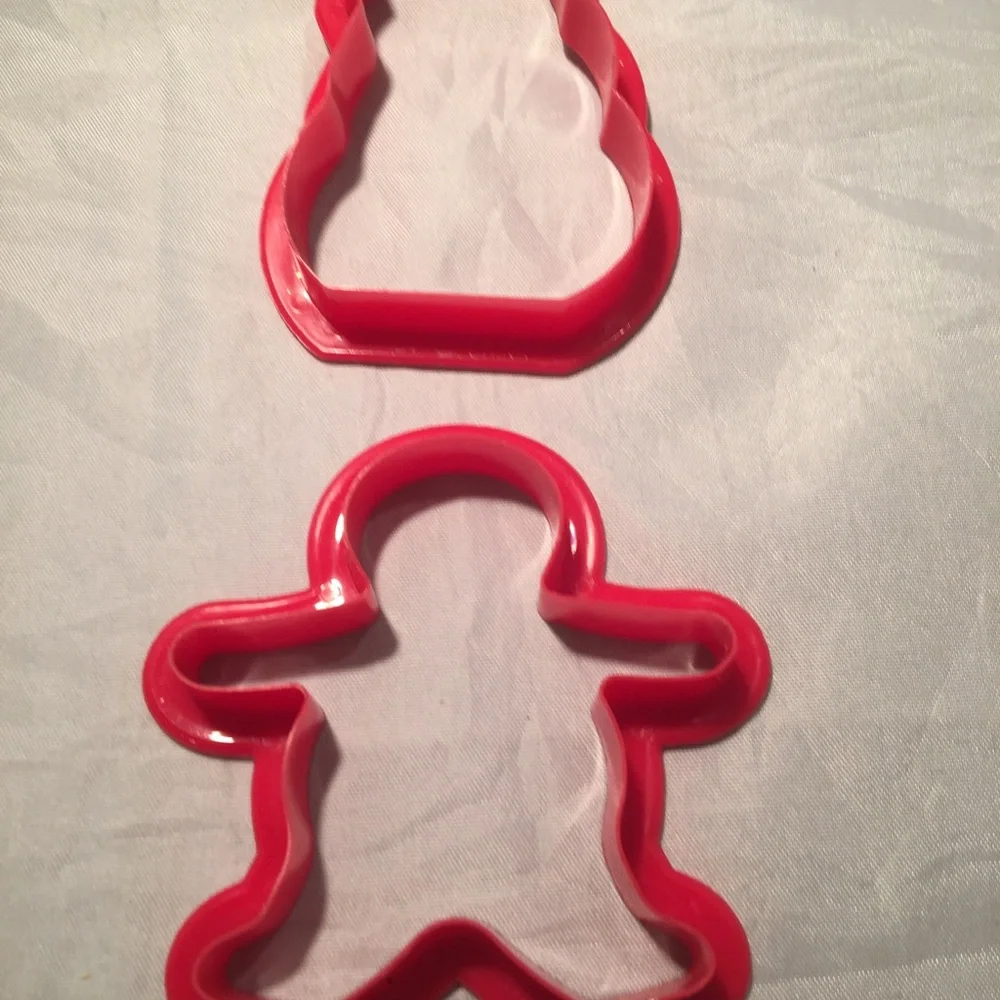 Christmas cookie‎ cutters